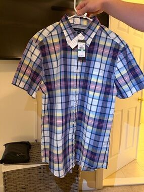 Men’s Size L - Tommy Hilfiger Short Sleeve Plaid Button-Down Shirt